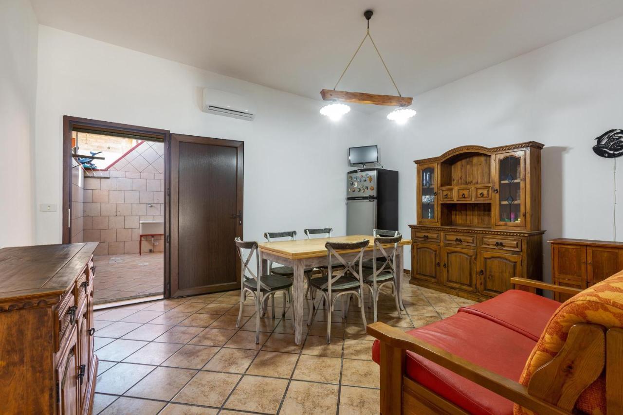 Casa Ulbia By Barbarhouse Villa San Pietro in Bevagna Luaran gambar